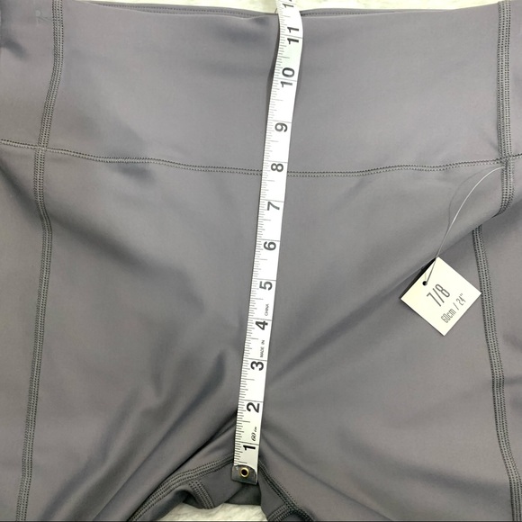 Sweaty Betty High Shine High-Waist 7/8 Length Leggings in Gray, L - Picture 9 of 10